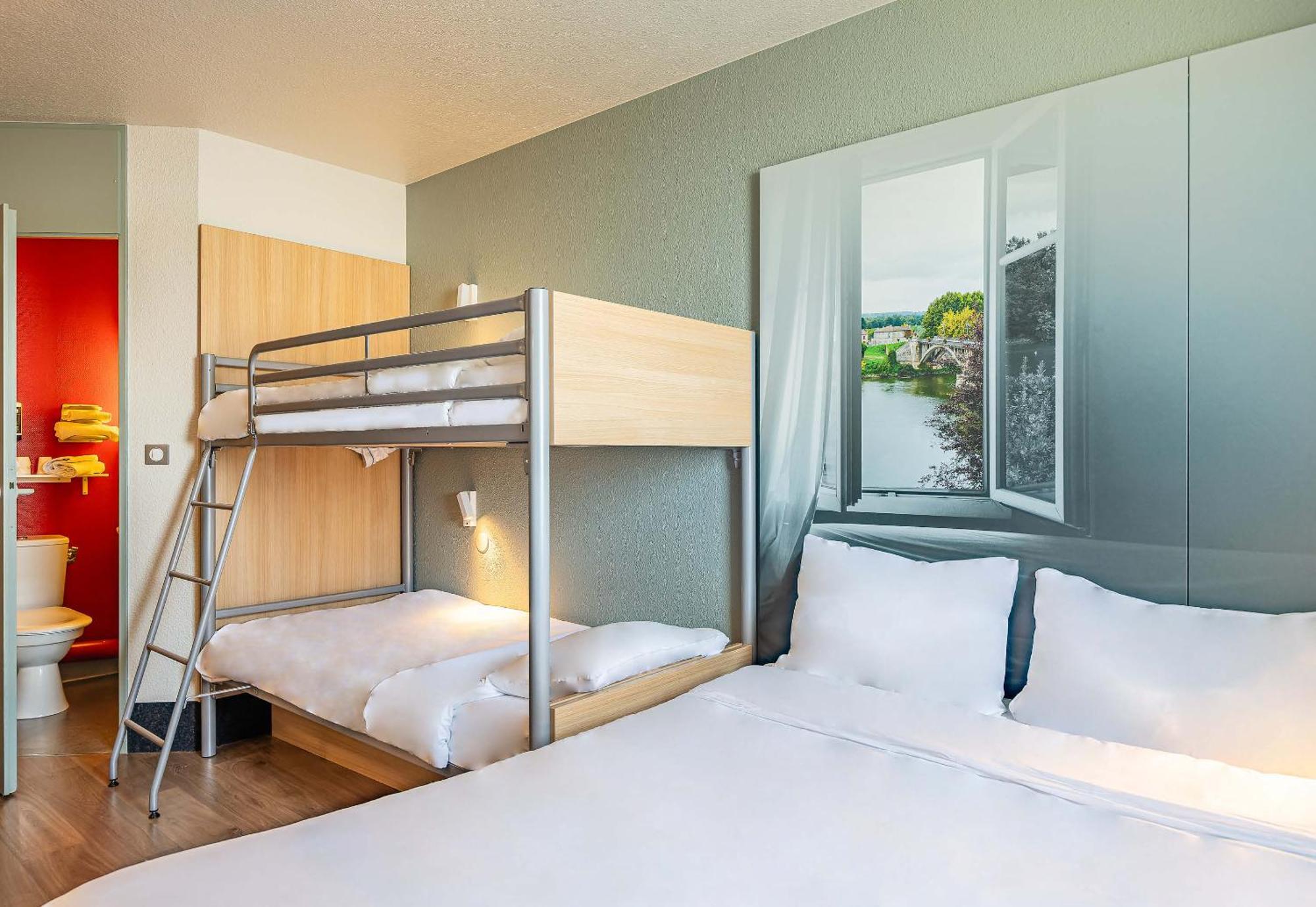 B&B Hotel Poitiers 1 Futuroscope Chasseneuil-du-Poitou Luaran gambar